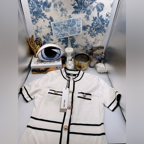 🆕 KARL LAGERFELD 🧿 NWT Classic Knit Dress with Embroidered Monogram, White, M - Picture 2 of 16